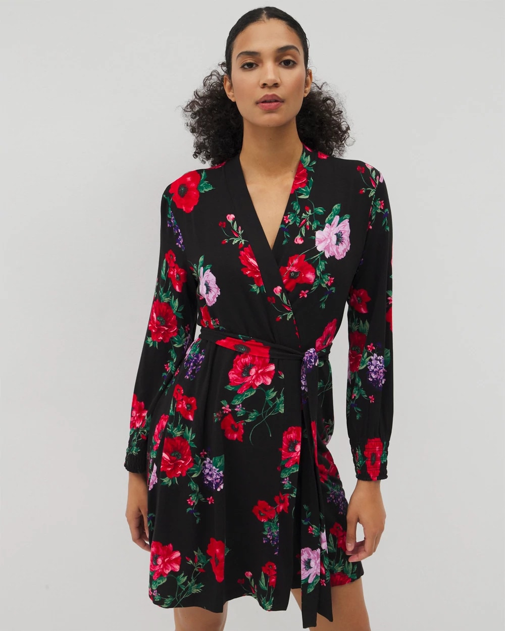Soma Long-Sleeve Short Robe