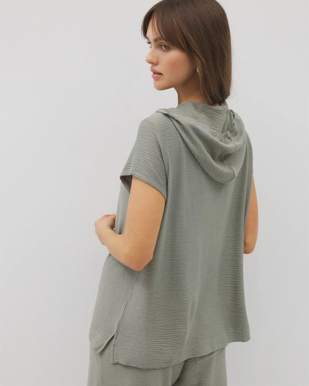 Soma Crinkle Knit Short Sleeve V-Neck Hoodie