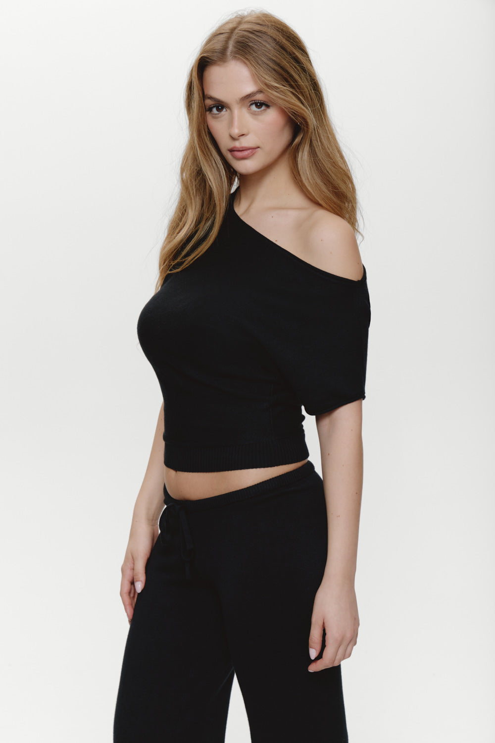 Frankies Bikinis new|clothing|collections Montecito Boat Neck Knit Shirt - Black