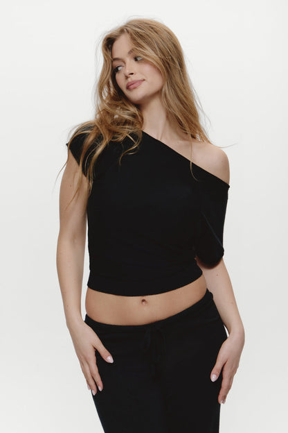 Frankies Bikinis new|clothing|collections Montecito Boat Neck Knit Shirt - Black