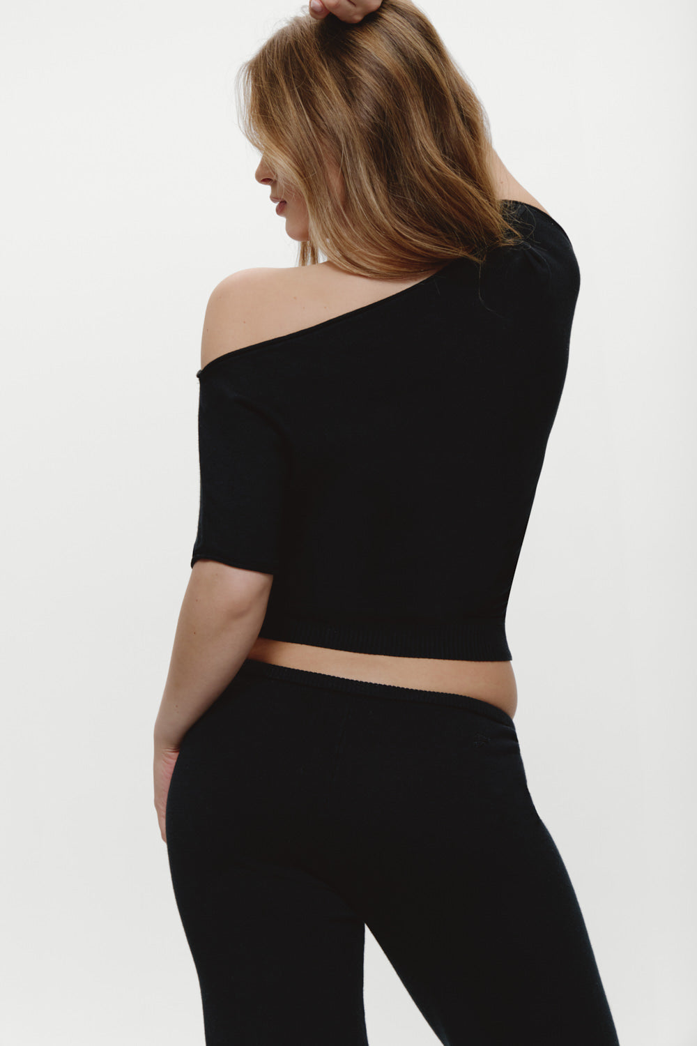 Frankies Bikinis new|clothing|collections Montecito Boat Neck Knit Shirt - Black