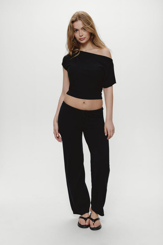 Frankies Bikinis new|clothing|collections Mellow Knit Pants - Black